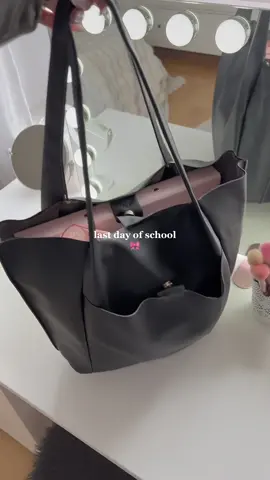 tysm for 500k!🥹🤍 can‘t wait for vacation🏝️ selbstgekauft #Vlog #afterschool #aesthetic #fyp #schoollife #schoolday #afterschoolroutine #cominghome #getcozy 