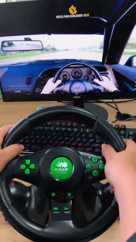 Volante de Vibração Gamer Xbox 360 Ps3 Ps2 PC USB 4em1 O Volante de Vibração Knup irá trazer uma nova experiência durante suas partidas de jogos, todos os controles estão vinculados ao volante o que trás conforto e praticidade, além de acompanhar os pedais com acelerador e freios de mola, proporcionando uma sensação realista durante a direção. Garanta o seu em www.cellfy.com.br ou entre em contato conosco para tirar suas dúvidas . . . . . #xbox #playstation #pc #gamer #games #carro #simulador  #eurotrucksimulator2 