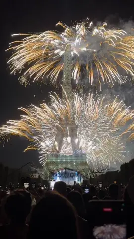 Bastille Day 2023 #paris #bastilleday #fetenationale2023 #eiffeltower #fireworks 