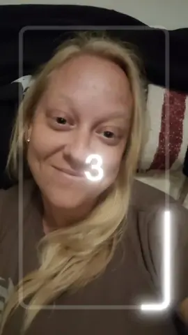 HOLY SHIT! IT DIDNT MAKE ME A GUY THIS TIMEEEEE!!!!