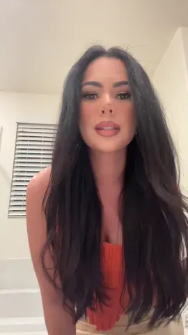 How many times do i gotta say this? 😂😂 we can see who views your profile and videos 😂😂🤦🏻‍♀️🤦🏻‍♀️  #fypシ゚viral🖤tiktok #fyp #paratii #latina #views #likes 