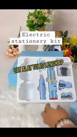 Perlengkapan lengkap alat tulis kesekolah. #electricstationery #electricstationaryset #setalattulis #setalattulislengkap #setalattuliselektrik #perlengkapanalattulis #tiktokaffiliate #fyp 