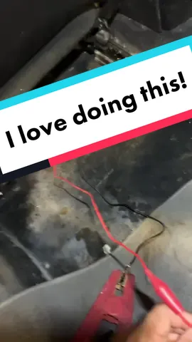 Y’all just dont know this!! #carguys #fyp #mechanic #mechaniclife #mechanichacks #mechanicsoftiktok #carlife #carhacks #cartips 