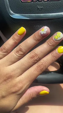 NAIL DAY 🌼 #nailvideos #fyp #nailsoftiktok 