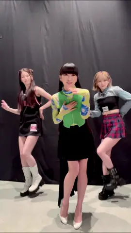 まさかのTikTokでも😳本家本元同士でコラボ👸🏼👸🏼👸🏼👸🏼👸🏼👸🏼👸🏼👸🏼👸🏼💃💃💃 NiziUちゃんたちから“撮りませんか？”てお誘いいただいたよ〜😳@NiziU  #Thankyoutiktok #だいじょばない  #prfm #NiziU #kashiyuka #RIKU #AYAKA