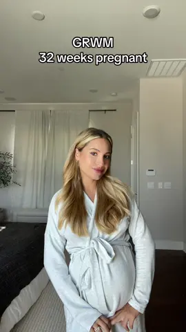 Let’s get ready for the day & chat! 🩵 #32weekspregnant #pregnantlife #maternityfashion #pregnancytiktok #pregnanttiktok 