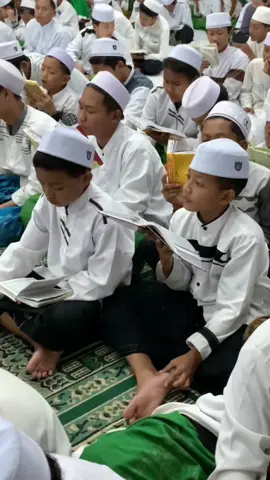 Setidaknya mereka sudah pernah berjuang, berhasil atau tidak biar Allah yang menentukan      #pejuangbarokah #pencariilmu #santripondok #santrikeren #lubbullabib #santredungsari 