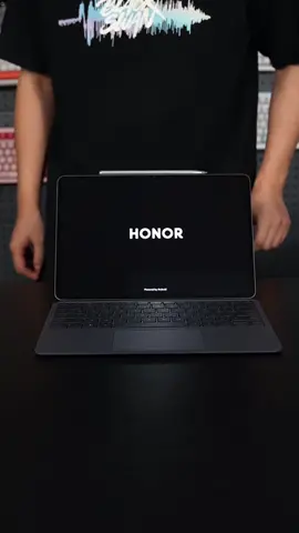 HONOR Magic Pad 13 & Magic Keyboard 13 unboxing ! 😉  @HONOR  #honor #honormagicpad13 #unboxing #fyp #foryou 