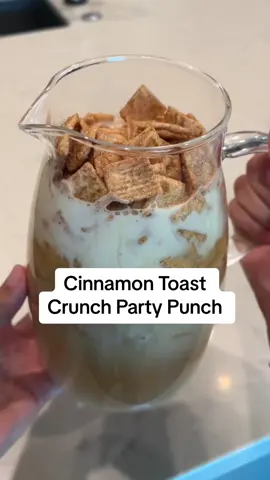 Spicing up the party with a Cinnamon Toast Crunch Punch! 🥳🌟🥣 Who is bringing this to the next party?! 👇 #partypunch #cocktails #cinnamontoastcrunch #viral #party