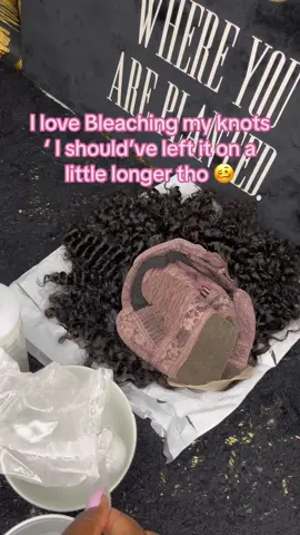 My favorite part about  customizing my wigs 🫶🏾  #howtobleachknots #wiginfluencer #lacefrontwig #gluelesswigs #amazon #fyp 