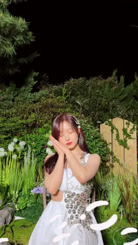 It's party time 별이 깨어나는 까만 여름밤 💫🌌 #NMIXX #엔믹스 #해원 #HAEWON #A_Midsummer_NMIXXs_Dream #Party_O_Clock #Party_O_Clock_Challenge 