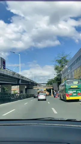 City Vibes #edsa #roadtrip #travel #drivearound #fyp 