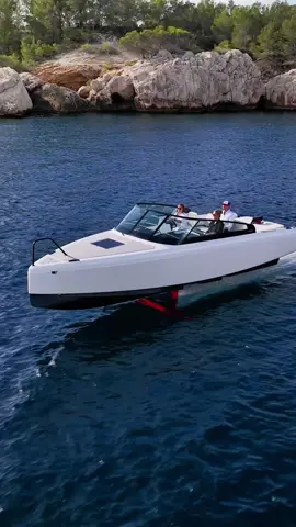 C-8 ⚡️ #foryou #fyp #ev #boat #hydrofoil 