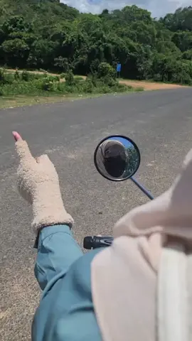 #viralvideo  #ដើរទៅណាក៏ម្នាក់ឯងដែរ😊♥️