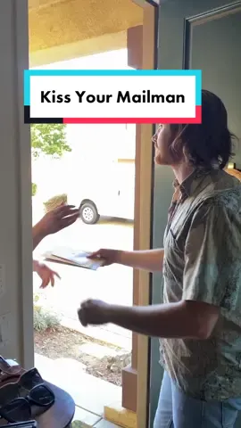 Kiss your mailman! #mailman #kiss #hotsun #thisgeneration 