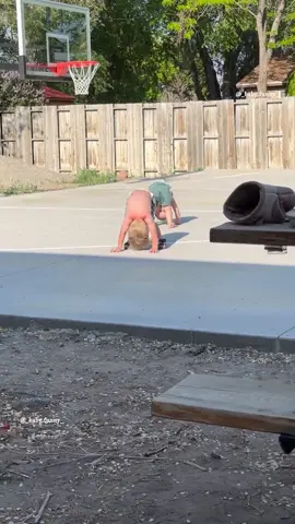 Hilarious grand finale 😂#videos #fyp #fail #failarmy #fy #fails #failvideo #foryou #fypシ #fun #funny #babyfunny #babytiktok #funnyvideos #funnyvideo #baby #🤣🤣🤣 