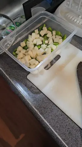 meal prepping for the week 💯