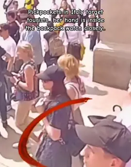 Always place your backpack in front of you.. #pi#pickpocket #italy #staysafe #pickpockets #london_content #fypシ #foryoupage 
