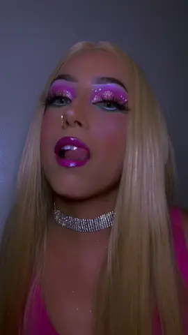 It’s Barbie Bitch #barbiemakeup #barbie #barbiegirl #thebarbiemovie #barbiedoll #barbiecosplay 