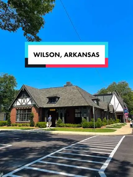 Wilson, Arkansas • You’re driving through lush farmland and all of a sudden come upon this charming town. Arkansas is full of little treasures. Be sure to watch our last video for more peeks of this must-see destination! #WilsonAR #visitwilson #wilsonarkansas #arkansas #VisitArkansas #ARAmbassadors #schedulingadventure #northeastarkansas 