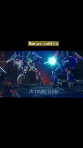 Bees a menace fr “sting like a bee” goes hard and tiktok ruined the quality #bumblebee #bumblebeetransformers #transformers #bee #nochill #fights #combos #fyp #xyzbca #foryou #viral 