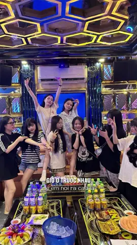 #CapCut Sát trùng vết thương bằng cồn, mà sát trùng tâm hồn thì bằng bia 🤣#MLN #xh #fyp  