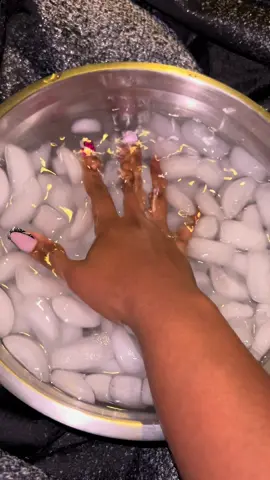 Thank me later 😉 #ice #icewater #carpaltunnel #braiders #fyp #foryou #tutorial #soakinghands 
