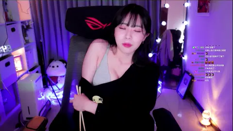 赤鬼伯伯 腋下++ @akaoni_official @akaonikou #赤鬼伯伯 #實況 #twitch #赤鬼的色狗 #CK