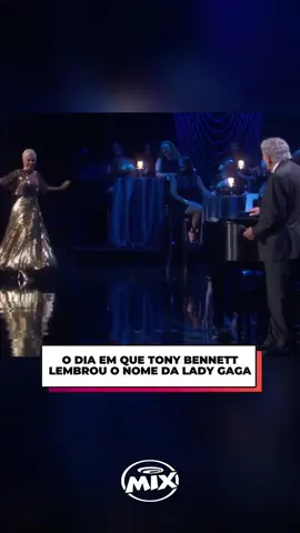 EMOCIONANTE!  Em uma de suas últimas aparições públicas, #TonyBenett emocionou a #LadyGaga ao lembrar o nome da cantora depois de muito tempo. O artista, que lutava contra um alzheimer desde 2016, não havia se lembrado do nome da diva nas semanas que antecederam o #show, mas a surpreendeu no dia da apresentação. Lindo, né? Tony Bennett nos deixou na manhã desta sexta-feira (21), mas seu legado seguirá eterno na #música! ❤🎶 #mix #rádiomix