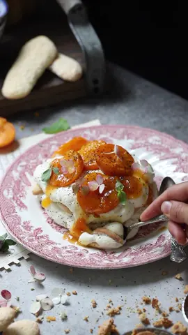 Easiest Dessert with Oven Roasted Apricots