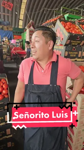 Mi sueño solamente es que un dia este yo en mi puesto de jitomates y llegué una persona y me diga señorito juan escutia? y yo le diga si??? y me diga señorito Juan escutia le manda unas flores la patrona y que aparezca un sombrerudo loco gritando mi nombre Y que empiece a bailar y empieza a hacer cosas muy graciosas y que todos digaaan wuuuuuuu! y que entonces me diga que la patrona me mando un pequeño detallito y que me ama mucho y que soy el amor de su Vida y los yo decirle que es el amor de mi Vida y que también la amo mucho y que después se arrodille y me de las Flores y explote un cañón de confeti y yo ser muy Feliz y ese es mi sueño #floreselpatron 