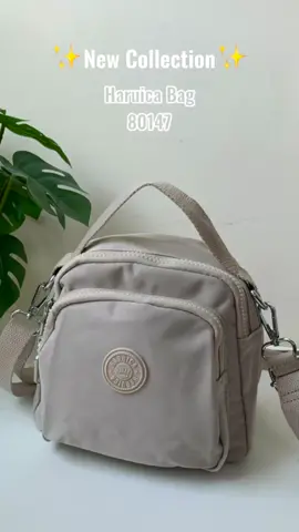 NEW ARRIVAL! READY STOCK HARUICA BAG 80147  ( bisa ransel & selempang ) Size : 19 x 10 x 18 cm Material : Waterproof Nylon Color : Dusty Pink, Light Purple, Off White, Winered, Black, Navy, True Brown  Price : Rp 118.000 •3 zipper •3 pocket bagian dalam •Bisa Selempang dan Ransel •Sangat cocok untuk dipakai sehari hari atau liburan •Muat buku, payung lipat, hp, kosmetik, dompet kecil atau barang lainnya •Tali dapat diatur •Bahan waterproof atau tahan air •Dapat dicuci •Simple and fashionable #haruica #haruicabag #haruicaransel #haruicaselempang #slingbag #taswanita 