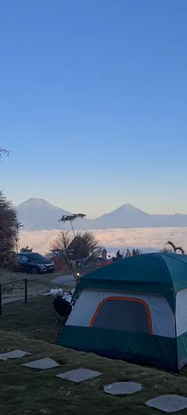 emmmm pagi yang cerah dilereng merbabu kakak🥰🥰🥰... hari ini full book ya kk. yang sudah reservasi dan siap2 mau jalan, hati2 dijalan ya. ikuti petunjuk map dr mimin yaa biar ga nyasar. satu lagi jangan lupa baju hangatnyaaa selamat bersenang2🥰🥰 . . . Silahkan dicoba bisa klik bio atau WA  admin 📍Desa Cuntel, Kopeng, Kab.Semarang . . #merbabu360 #merbabucampervan  #merbabuview  #pesonaindonesia  #wisatakabupatensemarang #wisatamagelang  #pesonamagelang  #glampingasyikjogja #glampingmerbabu360 