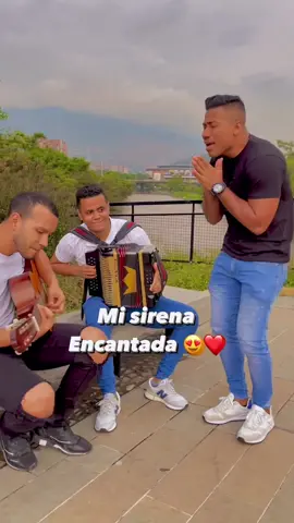 #alexrojas #traviesosdelvallenato #losdiablitos #vallenato #vallenatosdeoro #vallenatosromanticos #sirenaencantada 