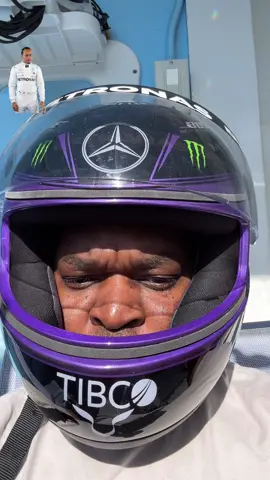 Get In There Lewis!  #f1 #formula1 #f1tiktok #lewis #lewishamilton #mercedesbenz #pole 