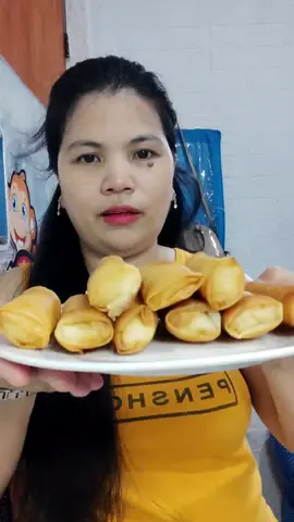 Buko Pie turon♥️ #bukopie #turon #fyp #yummyfood #EasyRecipe #yummy #followformorevideoシシシシシ #tiktokmom #easy #tiktokmom #homemade #crunchy #businesstips #business #creamy #creamcheese 