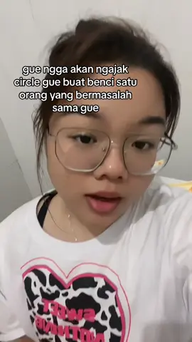 konsepnya kalo lo bermasalah sama gue = yaudah sama gue aja. kalo temen gue mau temenan sama lo, monggo. #fyp #foryoupage #abcxyz #zyxcba 