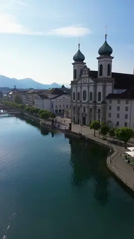 Good morning from Luzern, Switzerland! 🇨🇭 #switzerland #lucerne 