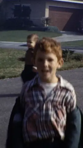 Los Angeles suburban kids, early 1950s #vintage #film #history