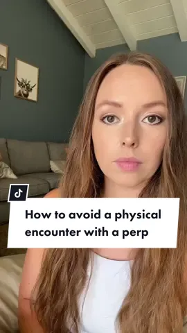 How to try to avoid a physical encounter with an assailant #safetytips #selfdefense #selfdefensetoolsforwomen #selfdefensetechniques #selfdefenseforwomen #safetyforwomen 
