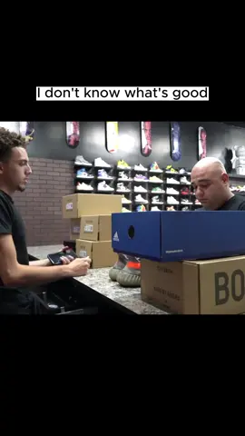 I don't know what's good #foryou  #sneakers  #sneakerhead  #trending  #ramitheicon  #viral  #yeezy  #jordan  #nike  #fypシ゚viral