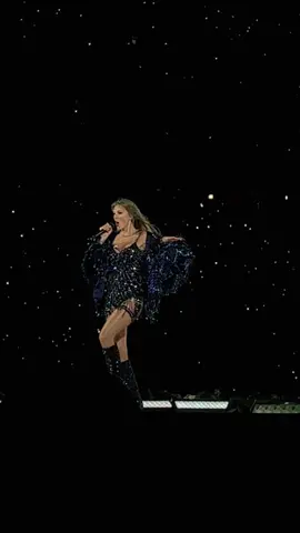 I will never get over this #taylorswift #erastour #erastourtaylorswift #seattlenight2 #karma #lumenfield 