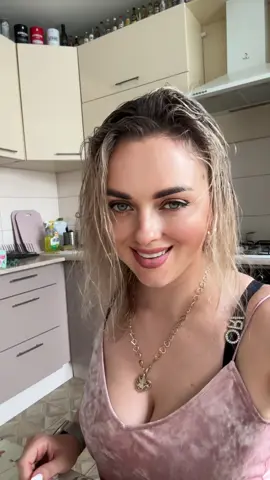 #🥰😍 