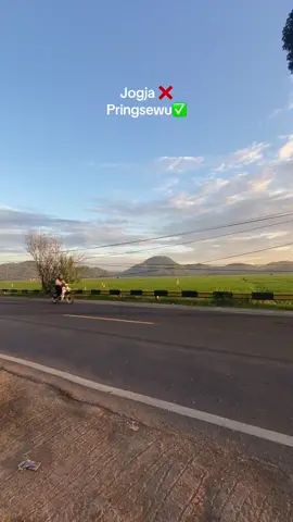 Pringsewu niki sanes jogja #pringsewu #pringswu_lampung😊 #astreagrandindonesia #senja 