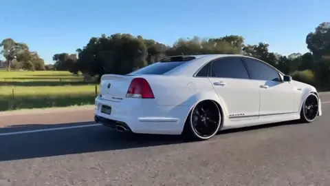 #fyp #slammedcars #hsv #holden #hsvgrange #grange #wmgrange #caprice #statesman #trending #slammedenuff 