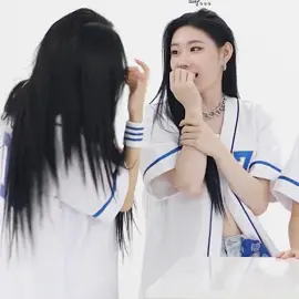 so soft🥹#itzy #yuna#chaeryeong#chaeryuna #fyp 