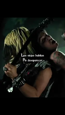 Banda:Escape The Fate Canción: Gorgeus Nightmare #rock #hardrock #rockalternativo #metalalternativo #ETF #music #fyp #emostyle 