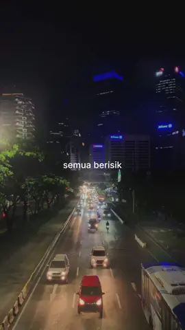 semua berisik ku pilih diam. forgot password by hindia feat nadin🖤 #hindia #nadinamizah #baskaraputra #forgotpassword #lagipulahidupakanberakhir 
