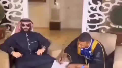 A leaked video of Mbappe signing with Al-Hilal Saudi 😂😂😂👇