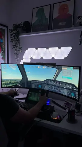 I know there are some fans of #flightsims here so I to try #microsoftflightsimulator2020 on the #ultrawide 🤩🤩  #gamingpc #ultrawidemonitor 